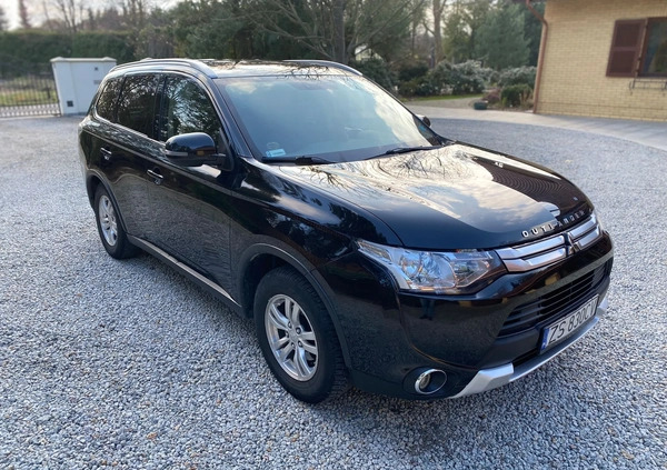 Mitsubishi Outlander cena 67900 przebieg: 129000, rok produkcji 2014 z Bydgoszcz małe 56